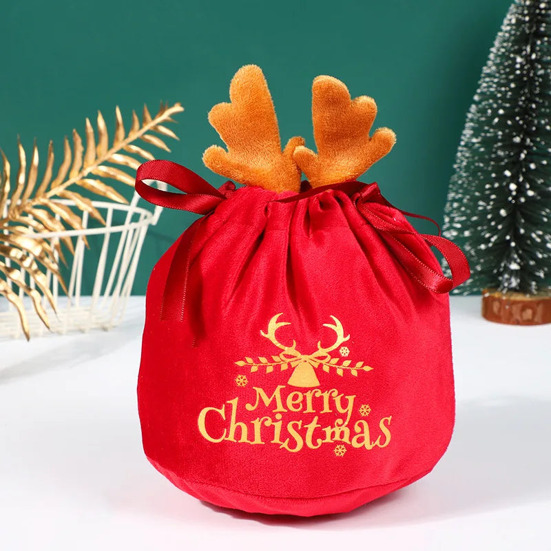 Velvet Gift Pouch - Christmas Edition