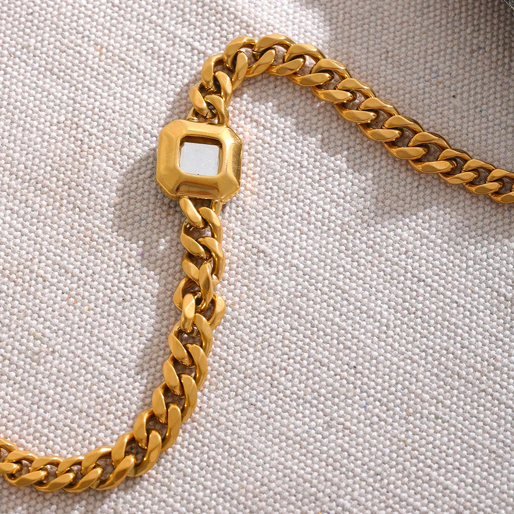 The Vintage Statement Necklace