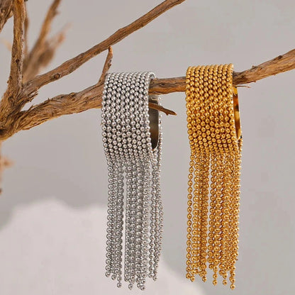 Statement Chain Dangle Ring