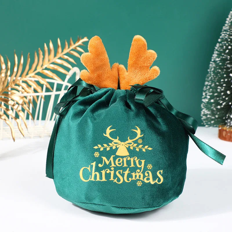 Velvet Gift Pouch - Christmas Edition
