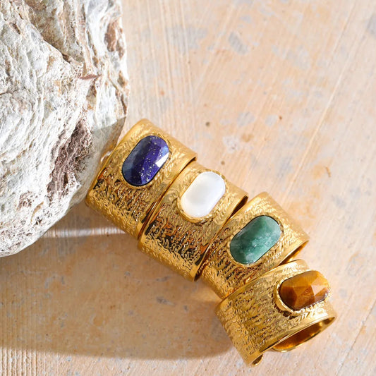 hammered vintage look stone ring