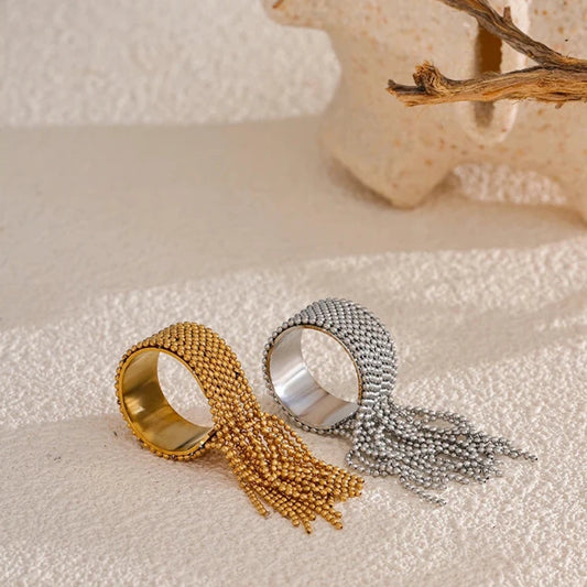 Statement chain ring, 18K gold PVD plated, waterproof, trendy fashion jewellery